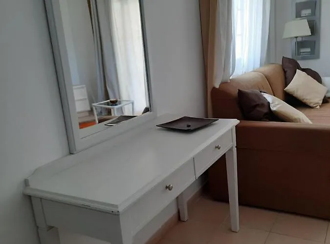 La Esquinita 公寓 *